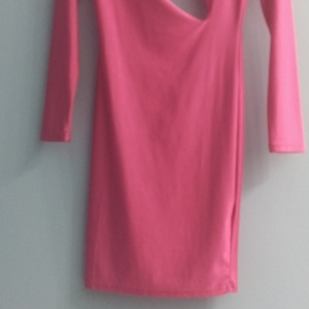 Pink Cut-Out Long Sleeve Dress - Picture 3 of 5